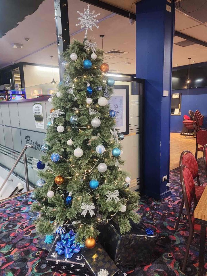 Featured image for “Festive Spirit at Padstow Bowls!”