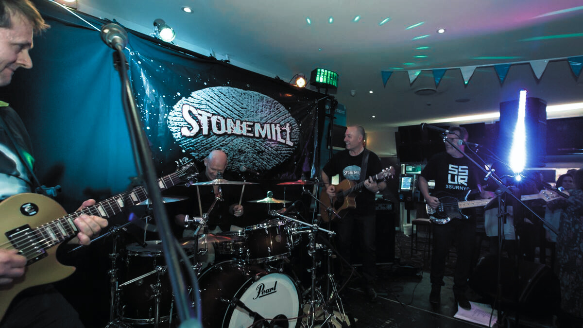 Featured image for “Stonemill Live at Padstow Bowling Club”